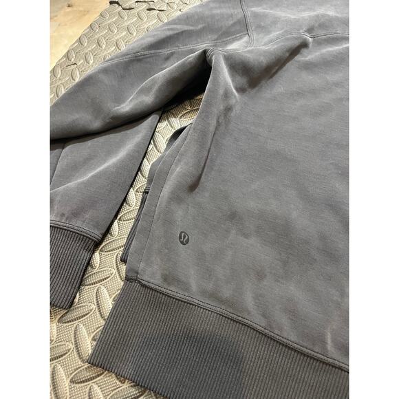 Lululemon Size 2 Softstreme Turtleneck Pullover Sweatshirt Activewear Womens - Picture 8 of 10